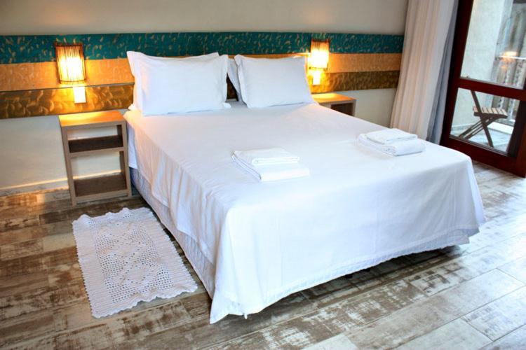 Quarto com Cama Queen-Size e Varanda