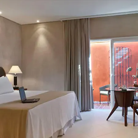 Abayomi Hotel-2
